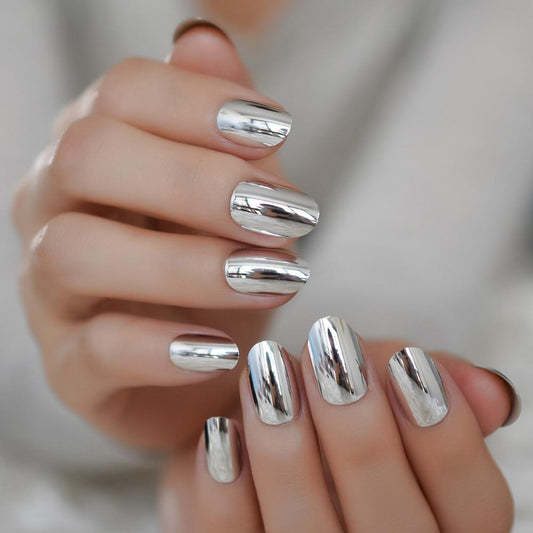 Full Curved Silver Nail