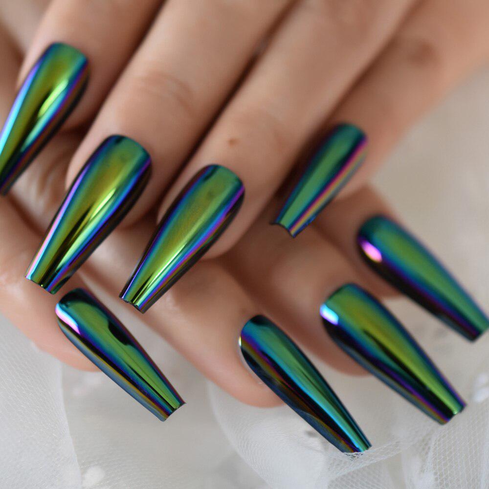 Green Chrome Artificial Nails