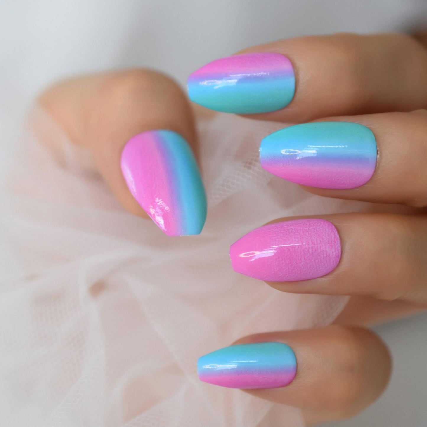 Short Glossy Rainbow Fake Nails