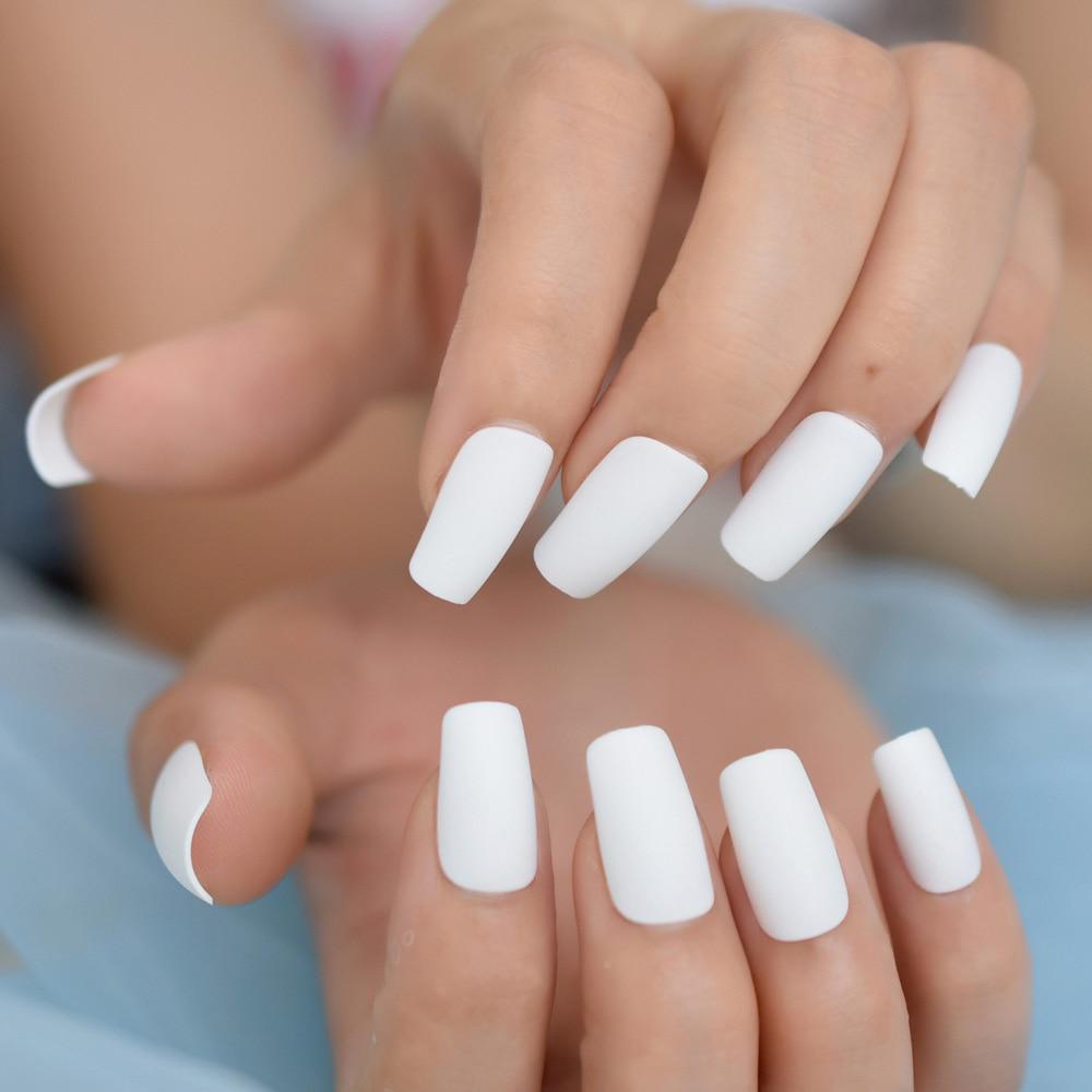 White Medium Simple Fake Nail Tips